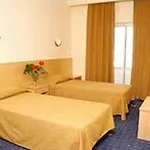 Ξενοδοχείο Cova Da Iria 3*