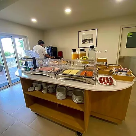 科瓦达伊里亚酒店 3* 花地瑪