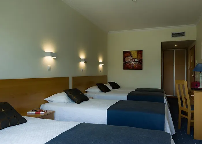 Cova Da Iria Hotel 3*